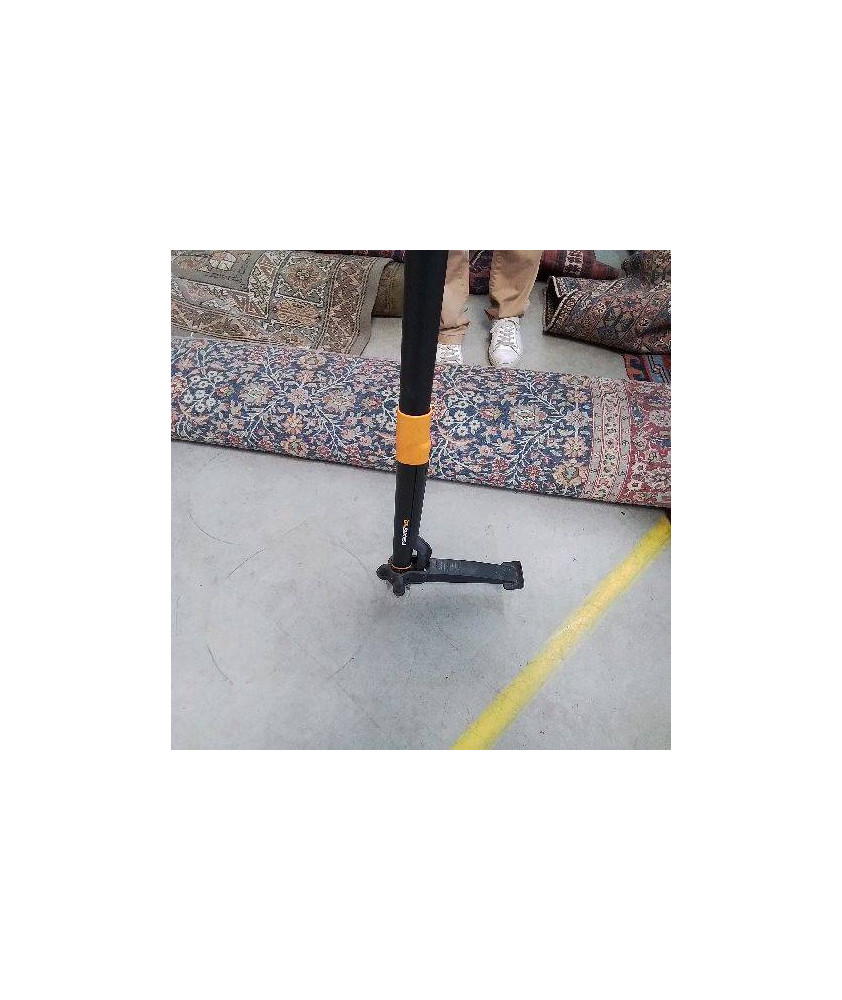 FISKARS 