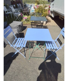 SALON DE JARDIN 3 PIÈCES 1 TABLE ET 2 CHAISES PLAINTES FER FORGÉ PEINT BLEU ET VERT