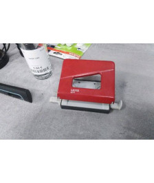 PERFORATEUR LEITZ