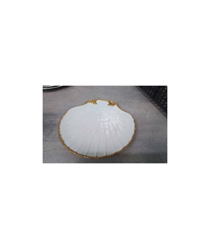 PLAT COQUILLE BORDS DORES 