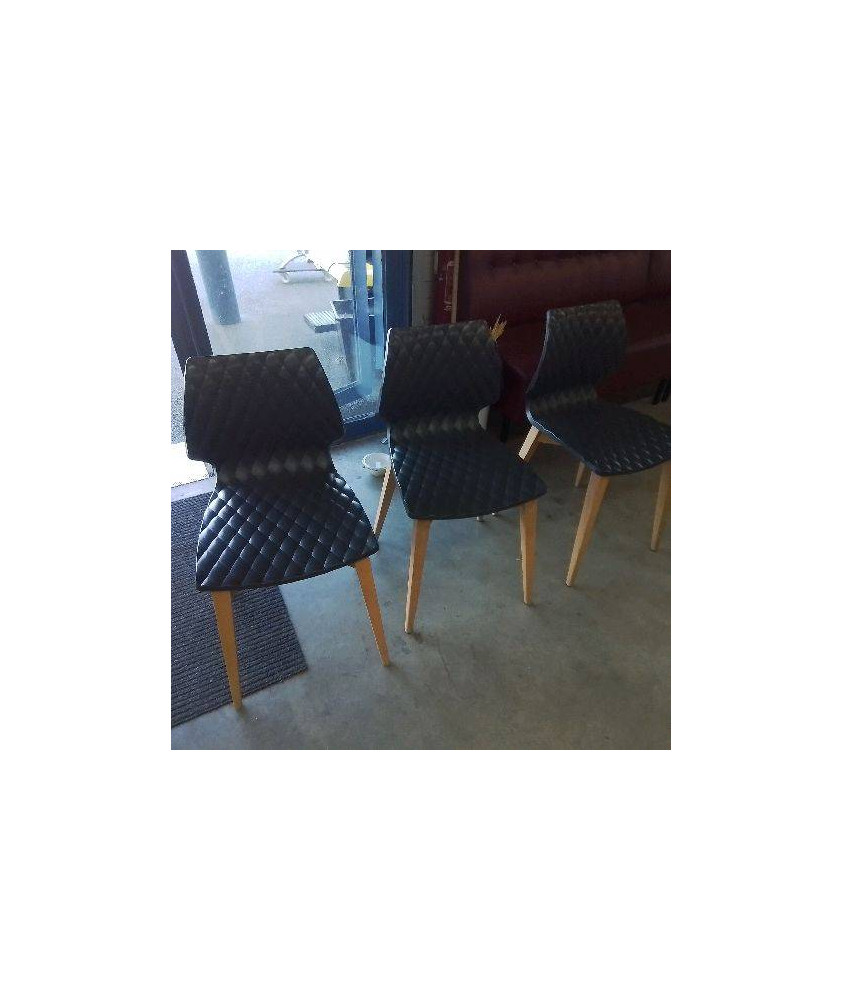 CHAISE MODERNE L’UNITÉ 