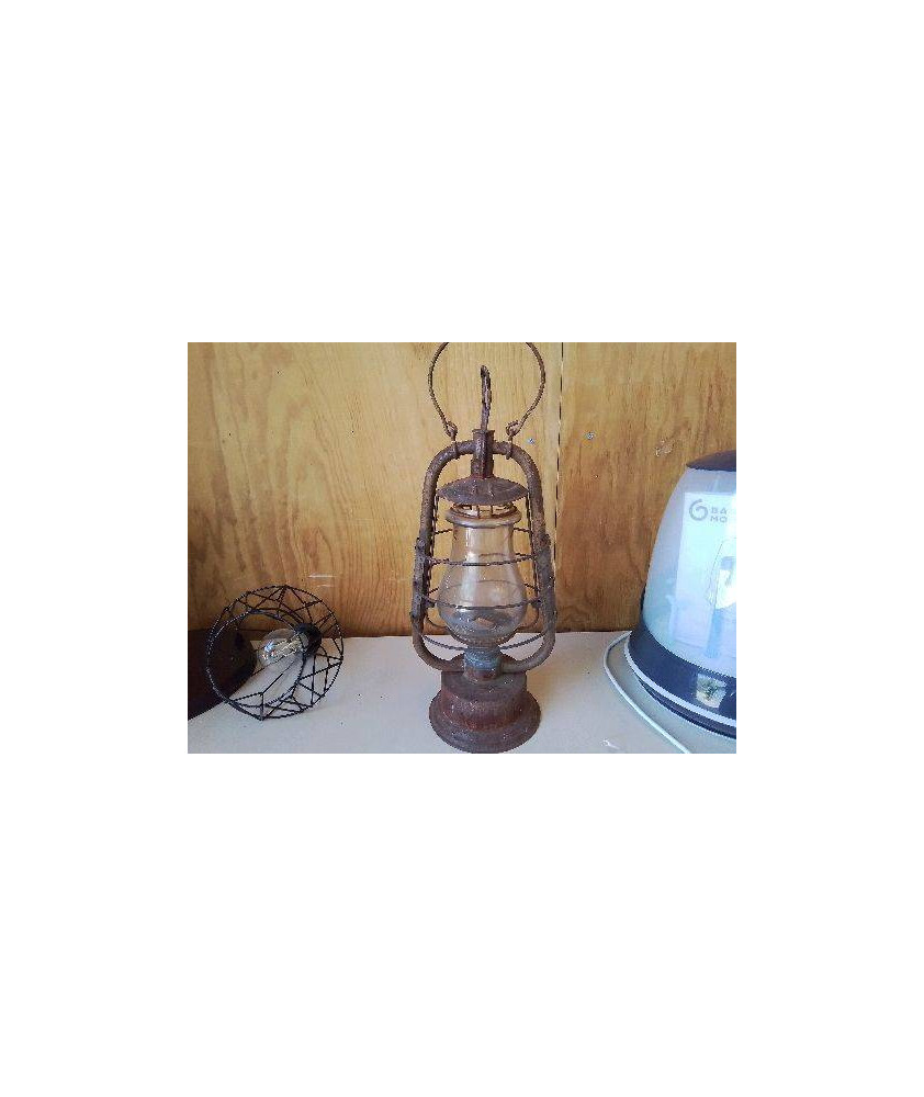 ANCIENNE LAMPE A HUILE 