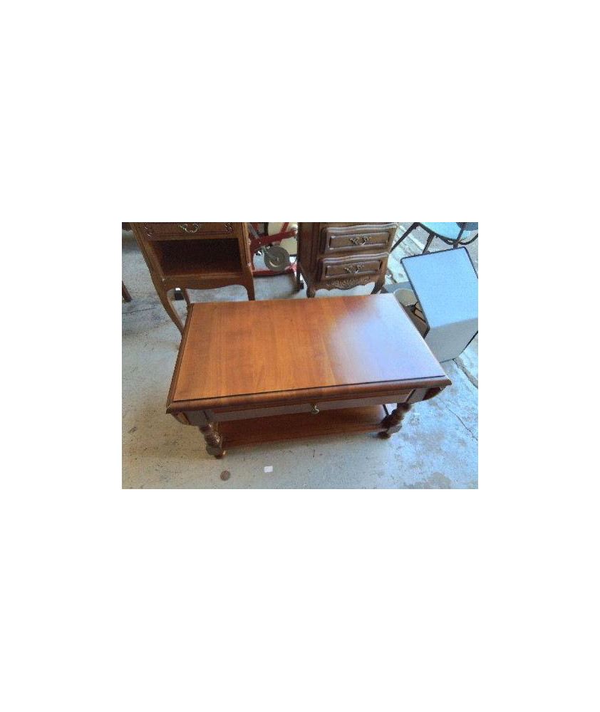 TABLE BASSE EN NOYER STYLE LOUIS PHILIPPE 