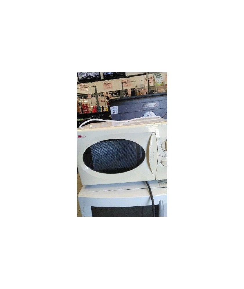 MICRO ONDES KERWAVE ( JAUNI)