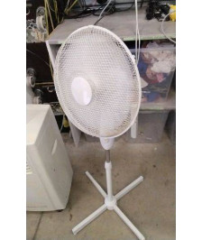 VENTILATEUR SUR PIED