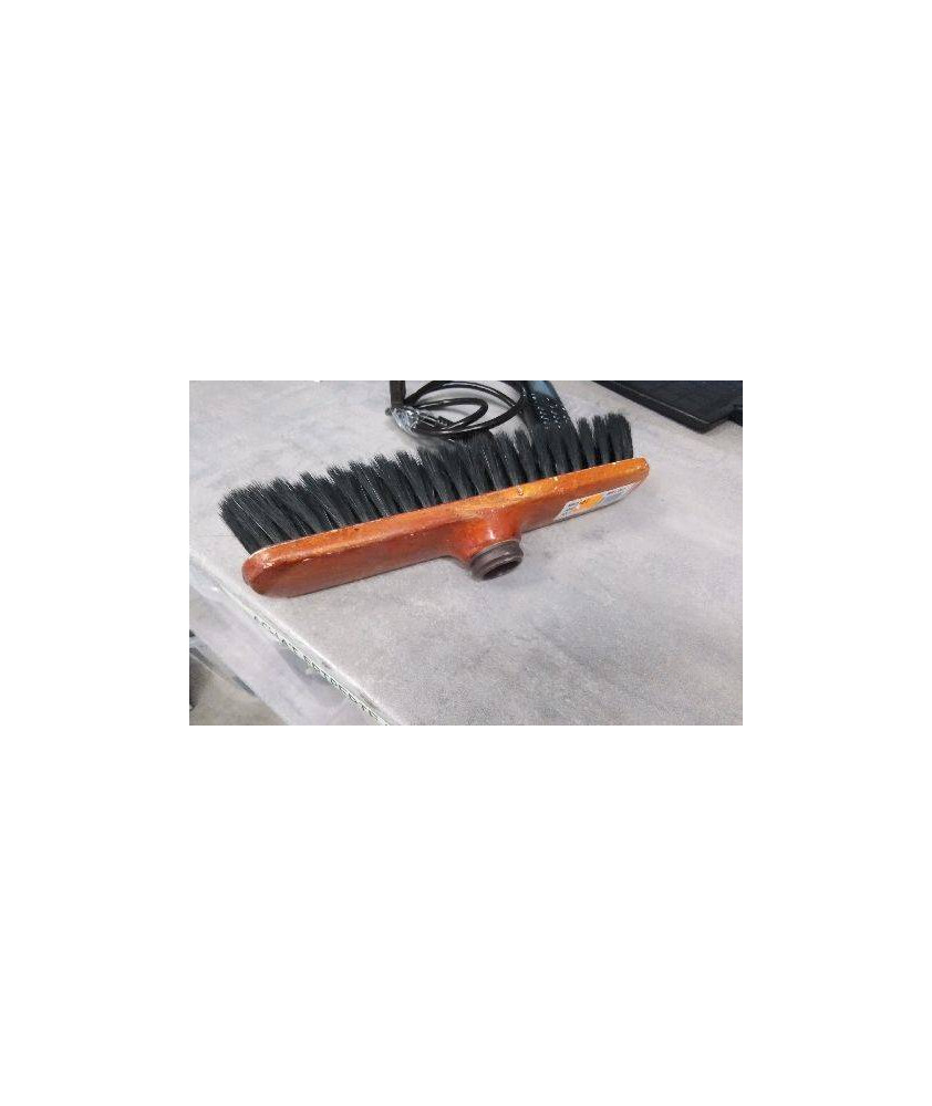 BROSSE A BALAI