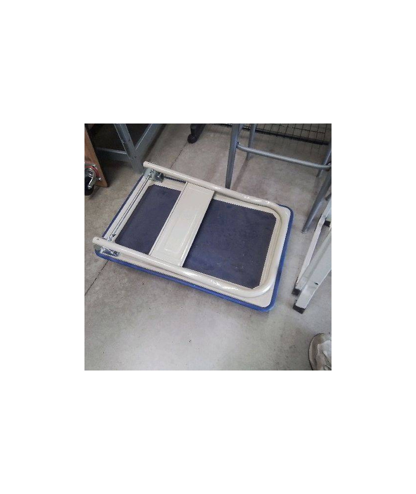 CHARIOT DE MANUTENTION