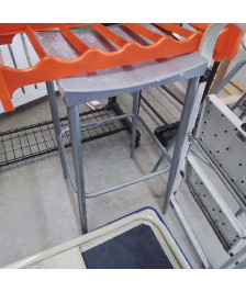 TABOURET HAUT METAL
