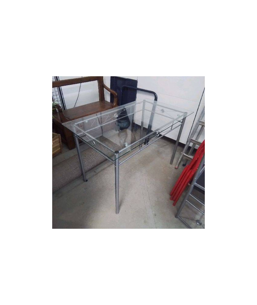 TABLE DE CUISINE DESSUS VERRE 