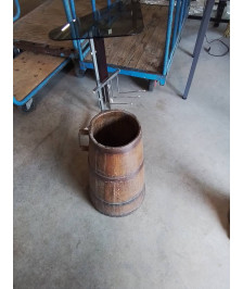 BARATTE BOIS CERCLÉ EN L ETAT 