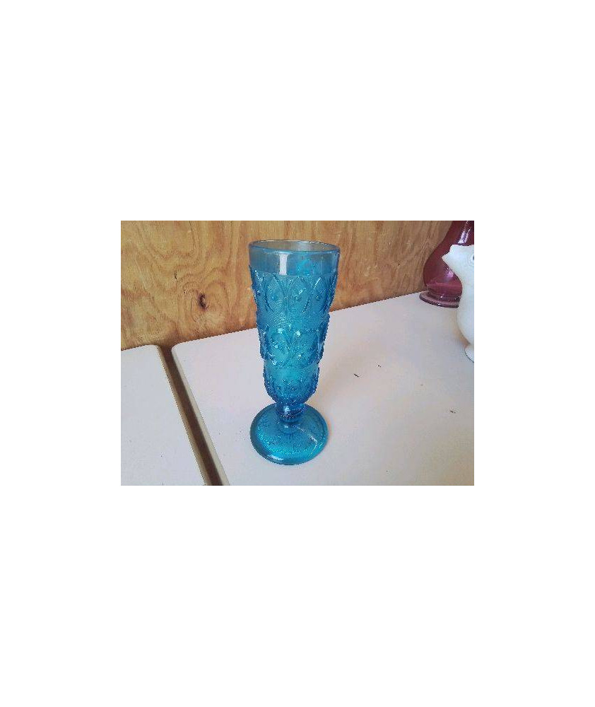 COUPE EN VERRE BLEUE 