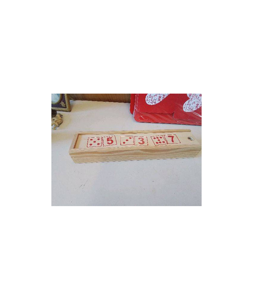 JEU DE DOMINO 