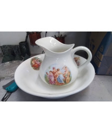 ENSEMBLE DE TOILETTE 