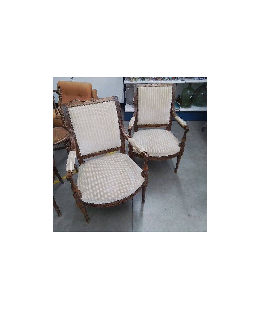 PAIRE DE FAUTEUILS DIRECTOIRES