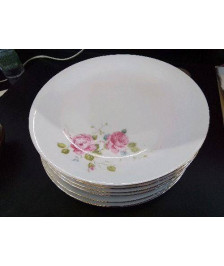 LOT DE 6 ASSIETTES EN PORCELAINE