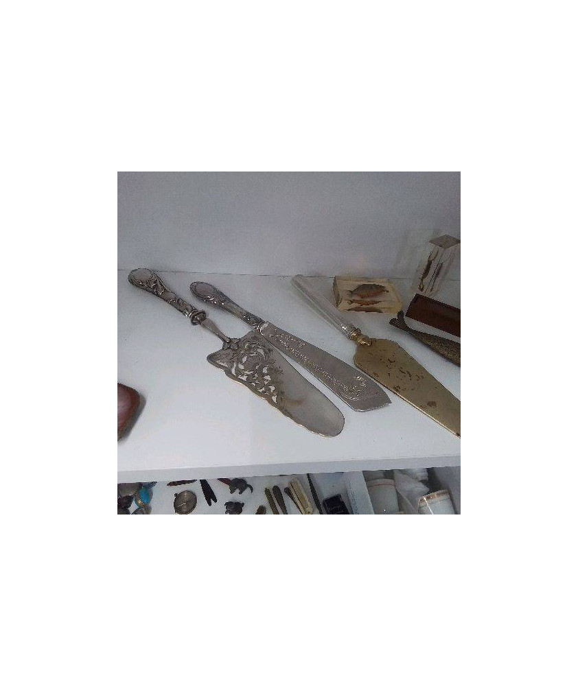 PELLE A TARTE ARGENT FOURRÉ