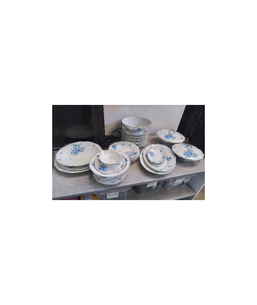SERVICE DE TABLE LIMOGES EN LETAT 