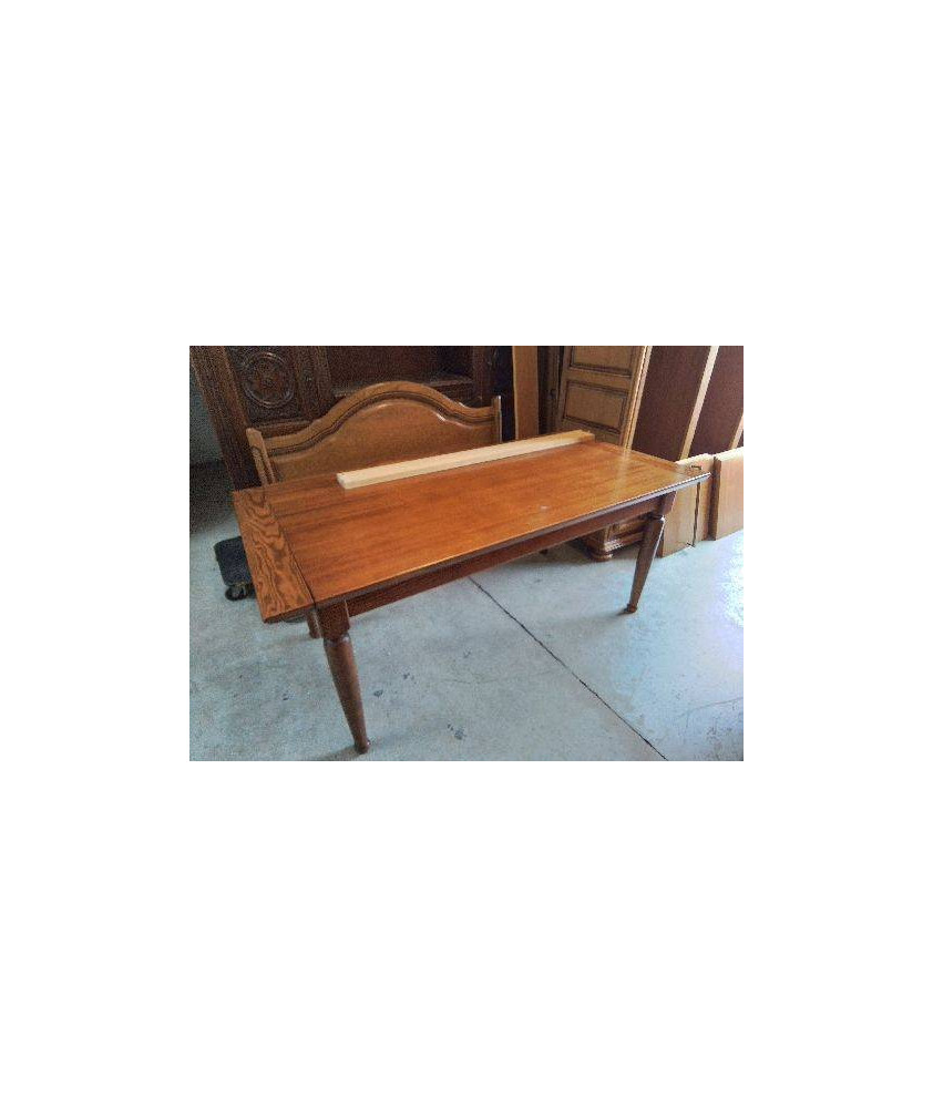 TABLE RECTANGULAIRE EN MERISIER 