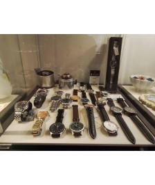 MONTRE 