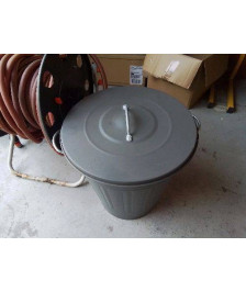 PETITE POUBELLE IKEA KNODD EN TÔLE 