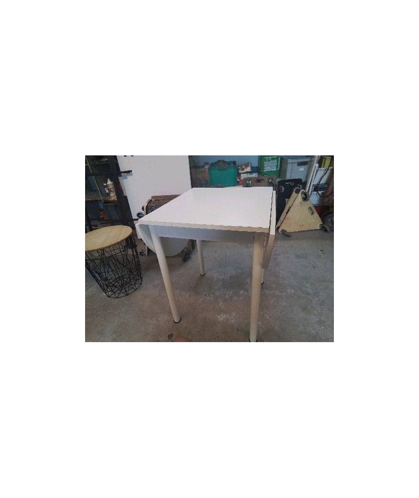 TABLE BLANCHE A RABATS 