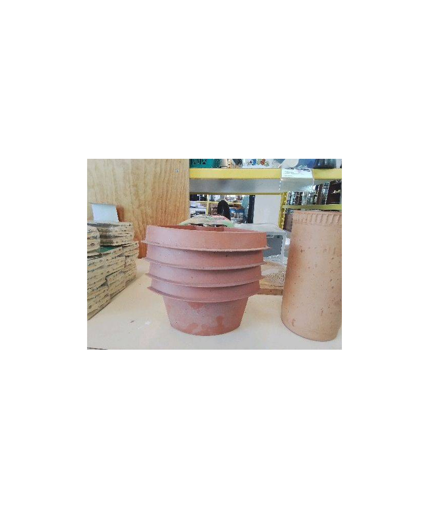 LOT DE 4 POTS DE JARDIN 