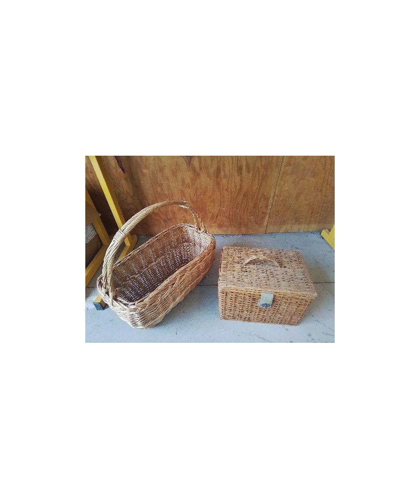 PANIER EN ROTIN 