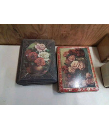 BOITE MOTIF ROSES 