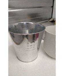 CACHE POT METAL