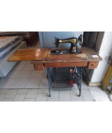 MACHINE A COUDRE SINGER