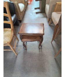 2 TABLES BASSES GIGOGNES CHANTOURNÉ PIEDS GALBÉ STYLE RÉGENCE 