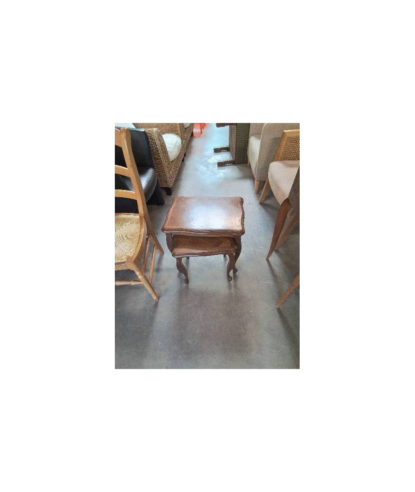 2 TABLES BASSES GIGOGNES CHANTOURNÉ PIEDS GALBÉ STYLE RÉGENCE 