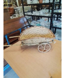 BROUETTE DÉCORATIVE BAMBOU ET VANNERIE 