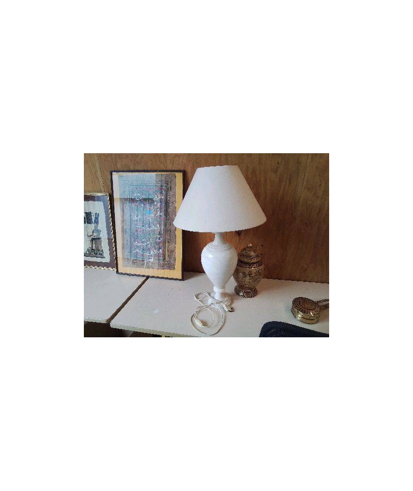 LAMPE EN ALBATRE