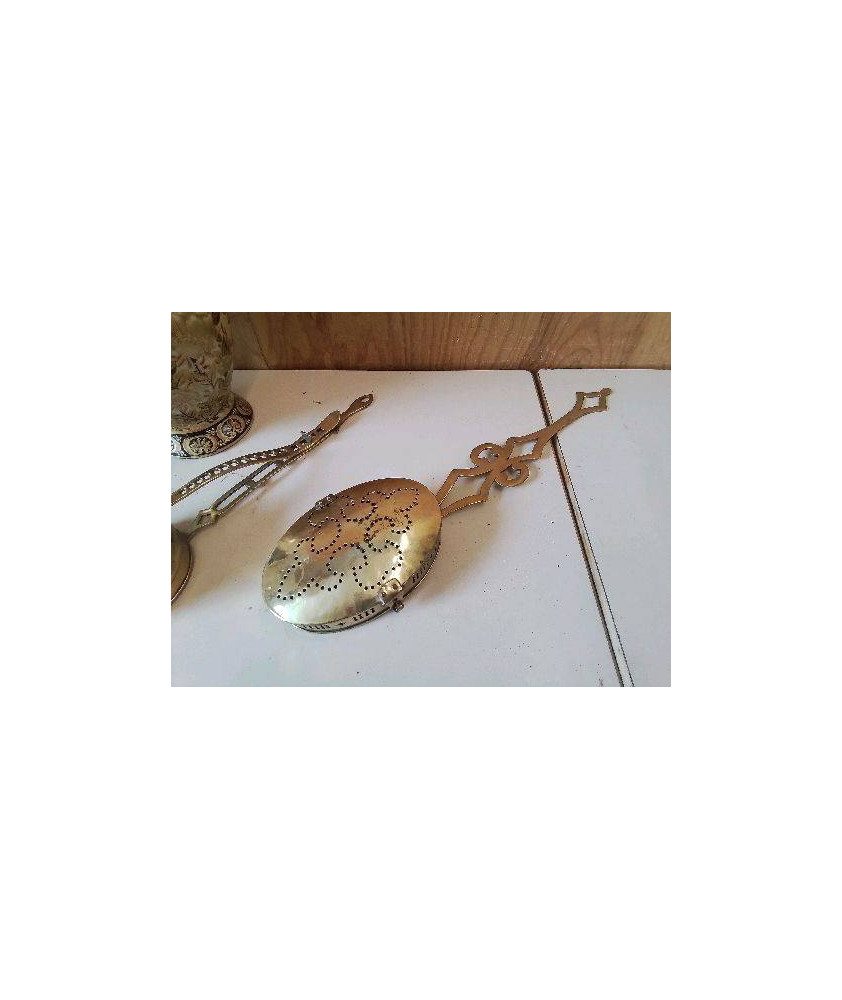PETIT BASSINOIRE ENGLAIS EN LAITON
