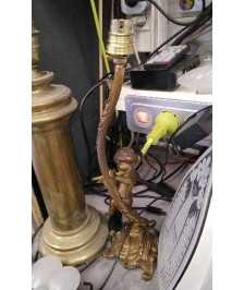 PIED DE LAMPE CHERUBIN