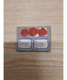 3 CACHETS DE CIRE 