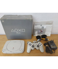 CONSOLE PS ONE EN BOITE ( SANS LES CALES )