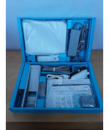 CONSOLE NINTENDO WII EN BOITE ( SANS LE JEU WII SPORT )