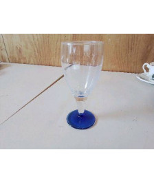 VERRE A PIED 