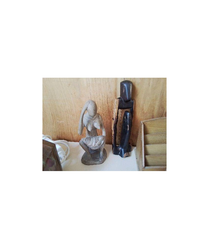 FIGURINE EN BOIS AFRICAINE