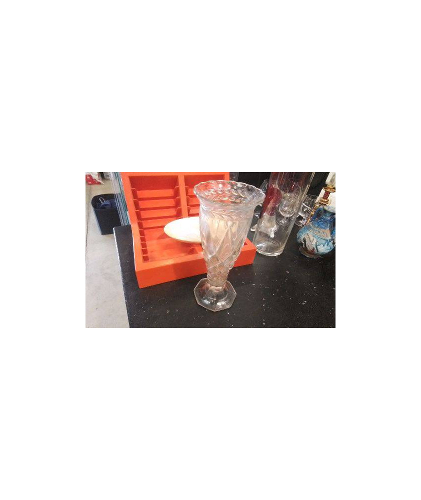 VASE SUR PIED 