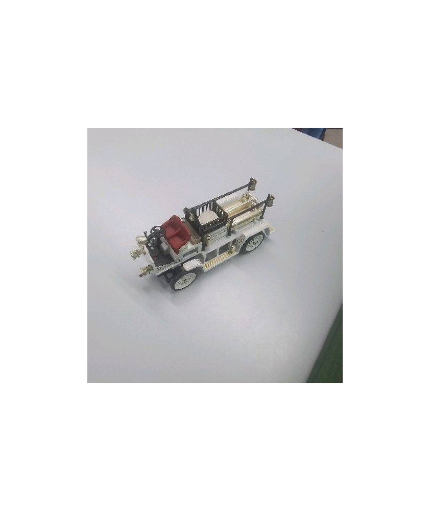 VOITURE DE POMPIER BLANCHE 