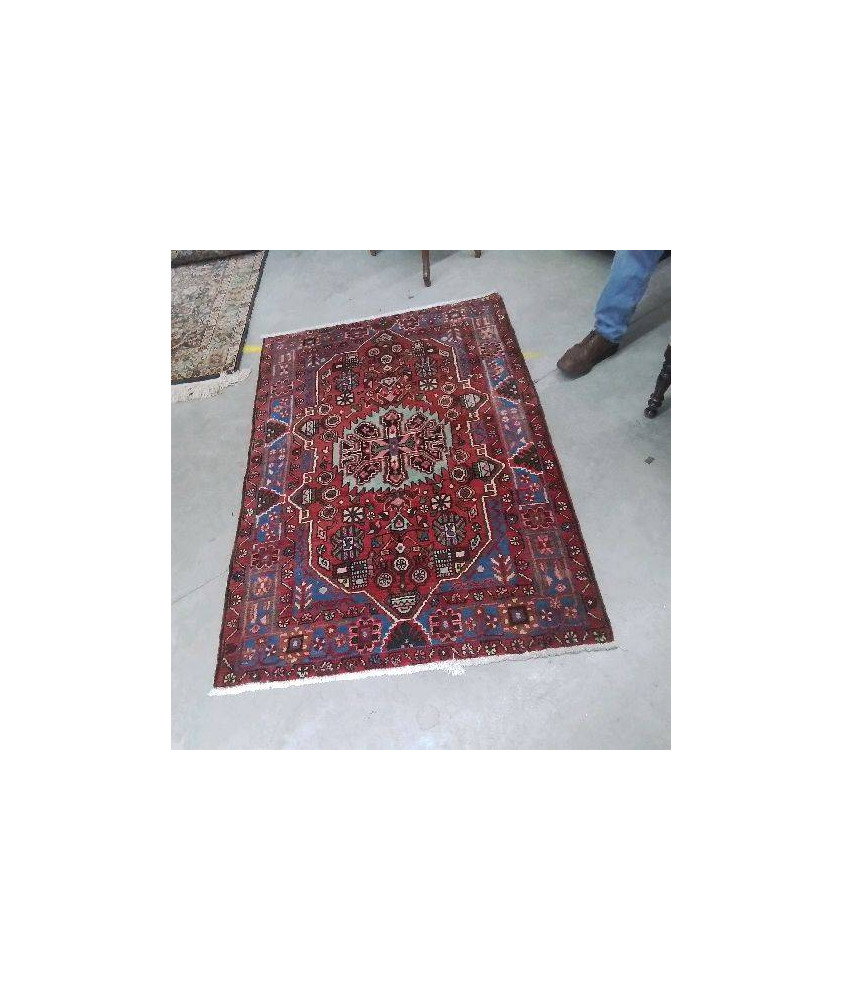 TAPIS ROUGE MOTIFS