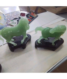 PAIRE DE STATUETTES CHEVAUX 