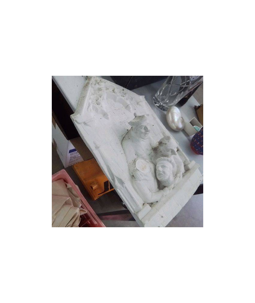 BAS RELIEF PLATRE