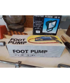 POMPE A PIED 