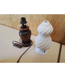 PIED DE LAMPE 