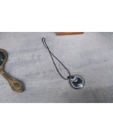 COLLIER 