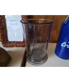 VERRE DOSEUR 